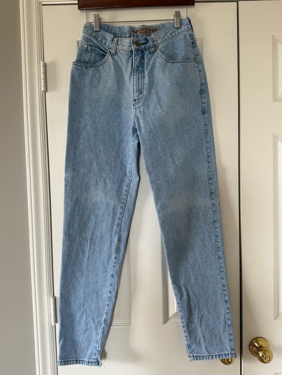 Levi's Denim - Vintage Levi’s 900 Series Light Wash Denim Jeans size 24